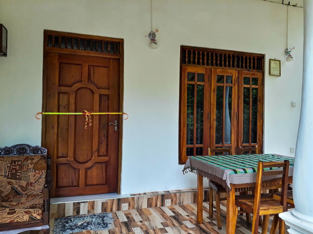 Sigiri Binara Villa Sigirîya Extérieur photo